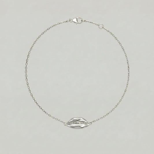 Silver Classic Kiss Cable Bracelet | Custom Beautiful Meaningful Jewelry - ilMio Jewelry