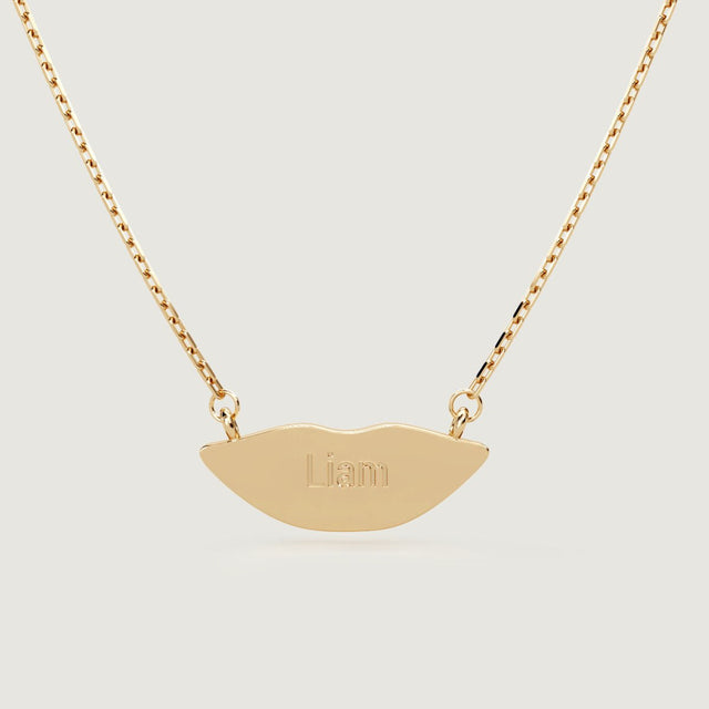 Gold Classic Kiss Necklace | Custom Beautiful Meaningful Jewelry - ilMio Jewelry
