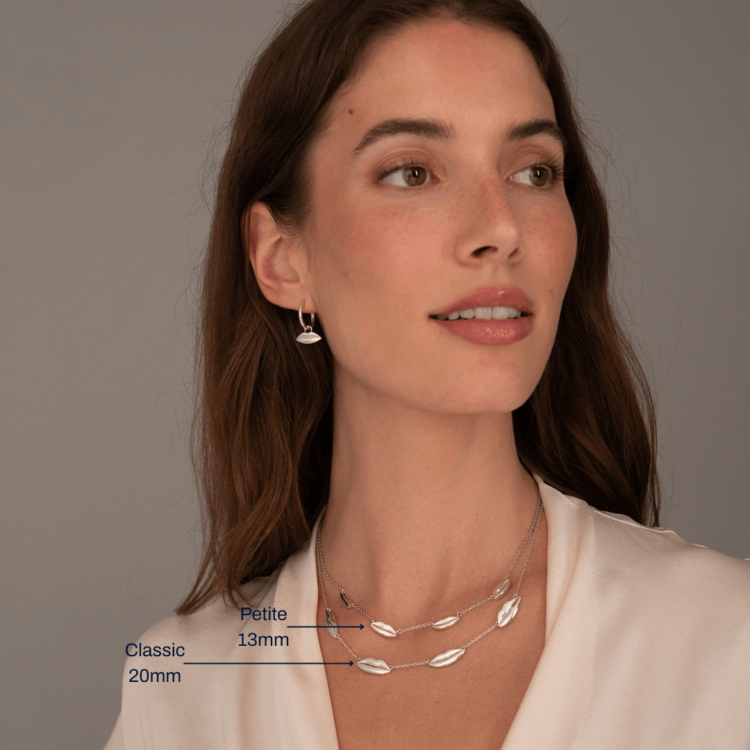 Gold Four Petite Kiss Necklace | Custom Beautiful Meaningful Jewelry - ilMio Jewelry