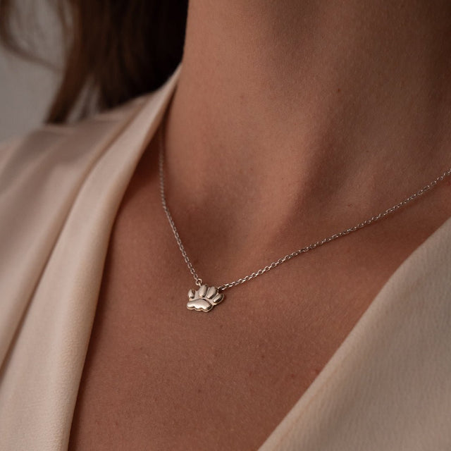 Silver Petite Paw Necklace | Custom Beautiful Meaningful Jewelry - ilMio Jewelry