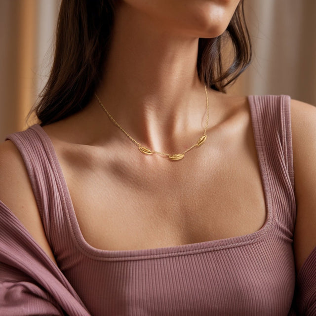 Gold Triple Petite Kiss Necklace | Custom Beautiful Meaningful Jewelry - ilMio Jewelry